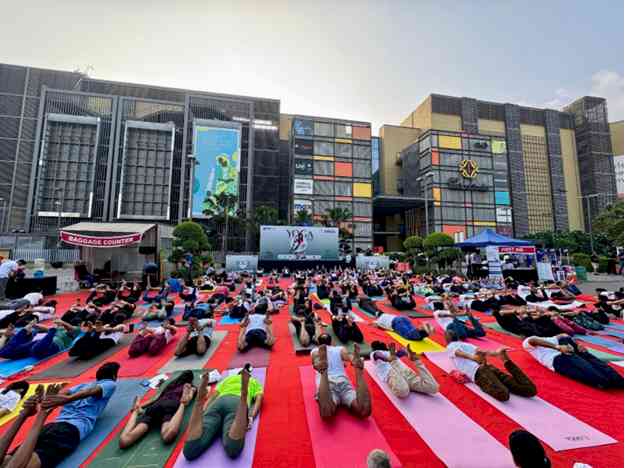 DLF Mall of India Hosts Special Yoga Session on International Yoga Day with Actress Vidya Malvade