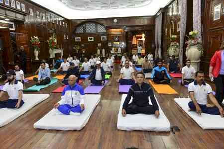 Yoga is priceless gift from sages, says Himachal Guv