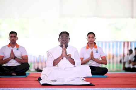 President Droupadi Murmu participates in mass Yoga event in Dehradun