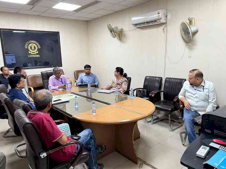 Second randomization of vote counting staff held