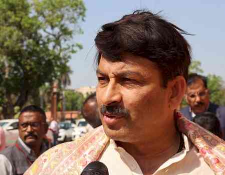 Ex-Cong MLA calls Aurangzeb ‘pious', invites BJP's ire