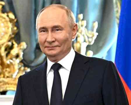 Russian President, Iraqi PM discuss regional tensions over phone