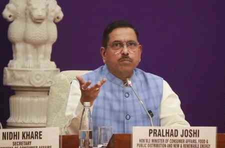 Pralhad Joshi accuses Siddaramaiah of leading a once economically sound K'taka towards bankruptcy
