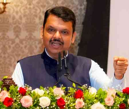 Emergency an attempt to murder democracy: Maha CM 