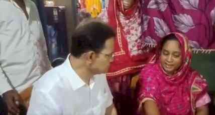 Trinamool show-causes party legislator for meeting kin of minor girl killed in blast at Bengal's Kaliganj