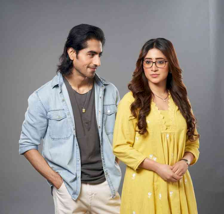 Shivangi Praises Co-star Harshad’s Impeccable Energy and Talent