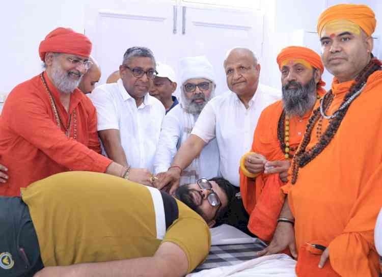समाजसेवी राजेश जैन के जन्मदिन पर रोहतक में विभिन्न आयोजन