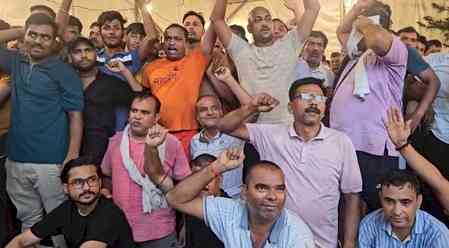 Amarnath Yatra 2025: Devotees arrive with enthusiasm, undeterred by security concerns