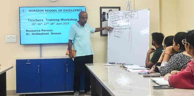 Horizon School Of Excellence organised a four day Teachers’ Training workshop by Dr. Hridaykant Dewan