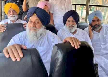 Akali Dal chief Sukhbir Badal, party leaders detained by Punjab Police
