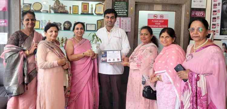 इनर व्हील क्लब की नई कार्यकारिणी ने संभाला कार्यभार