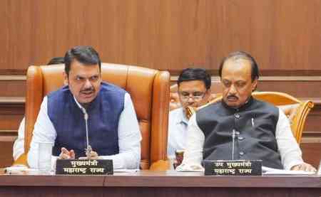 Hydro ganja is a big challenge for the govt: Maha CM 
