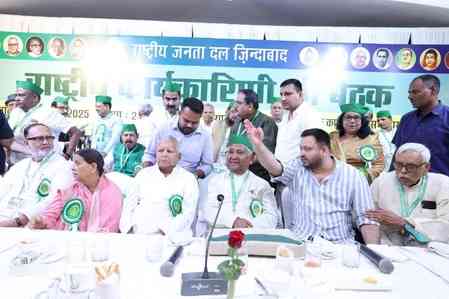 Lalu Prasad Yadav officially re-elected RJD national president for the 13th time