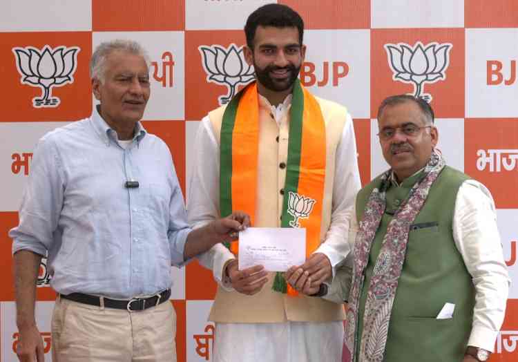 Another Youth Voice Joins BJP: Tarun Chugh