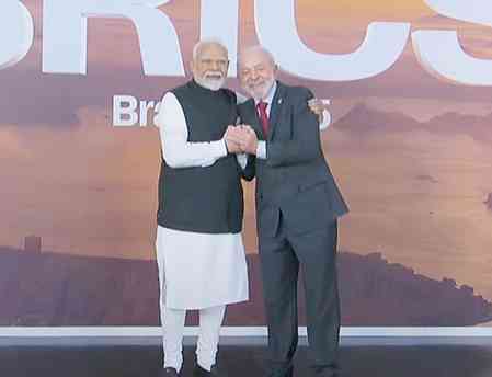 PM Modi arrives at Rio Museum to attend BRICS Summit