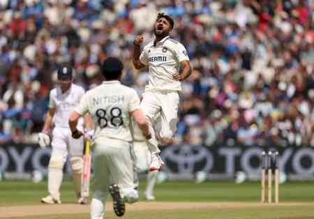 2nd Test: Gill has got most things spot-on in morning session, says Hussain