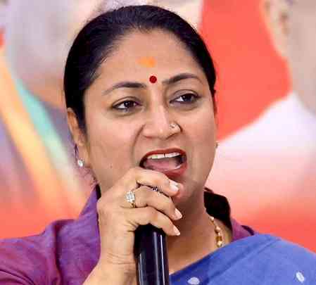 Delhi CM seeks UP counterpart’s help to check illegal sand mining in Yamuna