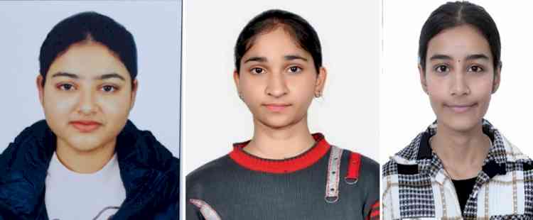 KMV’s B.Com (Pass & Honours) semester VI students achieve stellar results