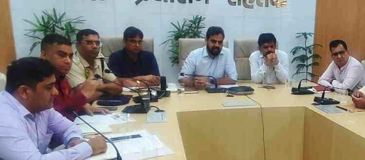 एडीसी ने स्थान चिन्हित कर पूजा घाट बनाए जाने के निर्देश दिए