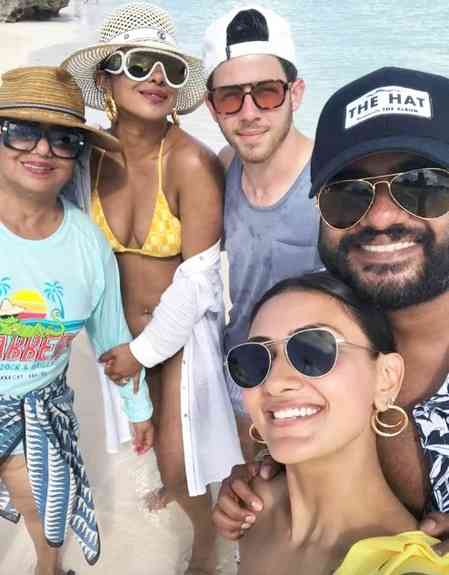 Priyanka Chopra wishes baby brother Siddharth Chopra on his birthday with a perfect family pic