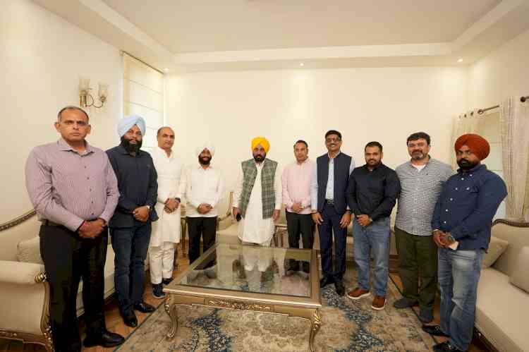 CM bats for starting Sher-E-Punjab Maharaja Ranjit Singh Cricket League in State