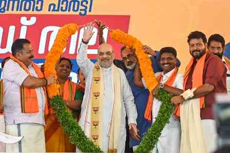 Amit Shah sets targets for Kerala BJP in local body polls