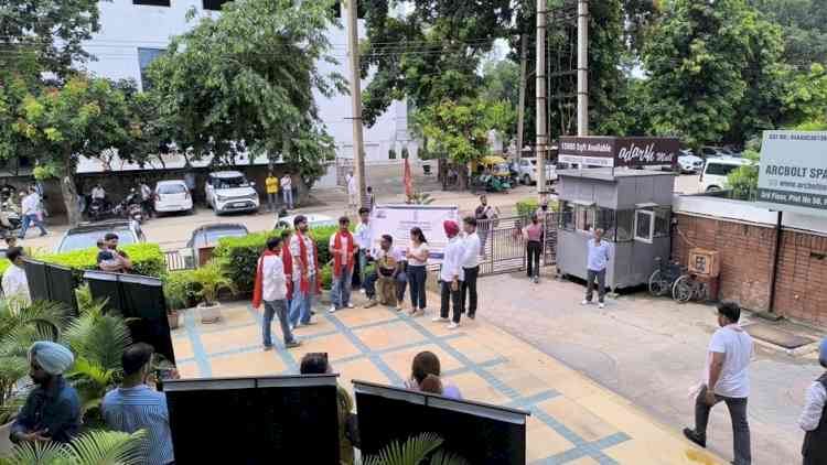 Protectorate of Emigrants and CBC Chandigarh Organize Street Play to Curb Fraudulent Migration