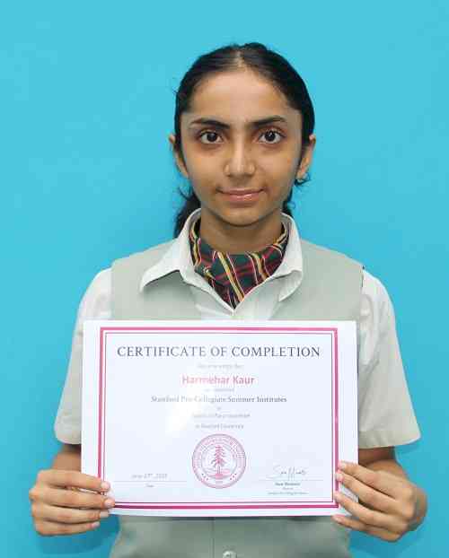 Ivy World School’s Harmehar Kaur Completes Prestigious Stanford Neuroscience Program