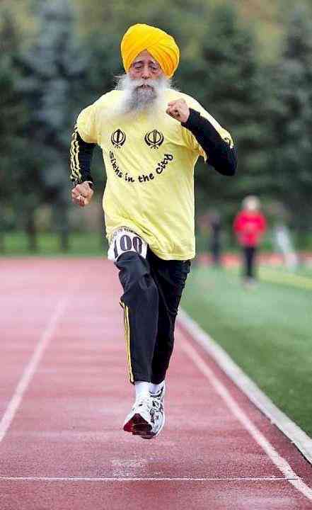 Centenarian marathon runner Fauja Singh dies in a road accident in Punjab