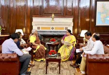 FM Sitharaman, Delhi CM discuss Rs 600 crore loan for city infra