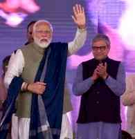 PM Modi extends birthday wishes to Union Minister Ashwini Vaishnaw