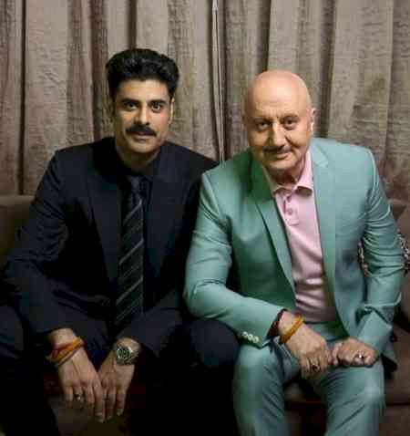 Sikandar Kher shares he cried after watching Anupam Kher’s Tanvi The Great: ‘You have made a pure film’