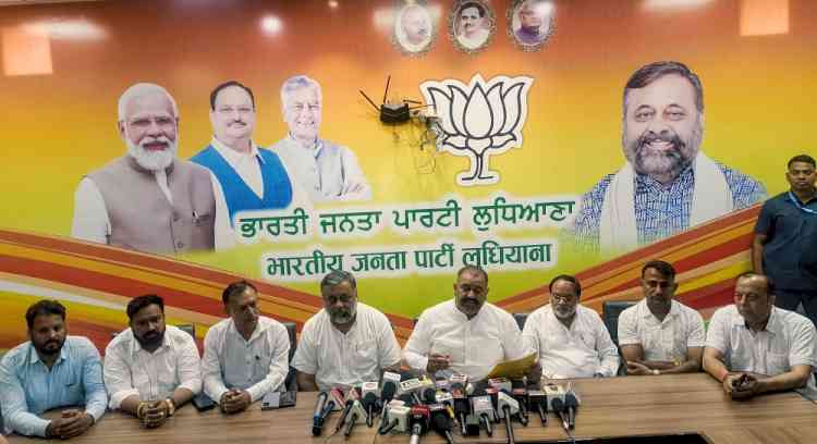 केजरीवाल की दलित विरोधी मानसिकता मार्च 2022 में उजागर हो गई क्योंकि आम आदमी पार्टी ने जो दलितों से वायदे किए उनमें से कोई वादा पूरा नहीं हुआ–सुशील रिंकू