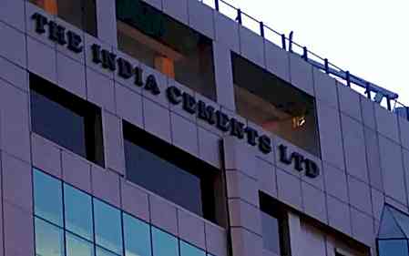India Cements slips into Rs 133 crore loss in Q1, revenue flat