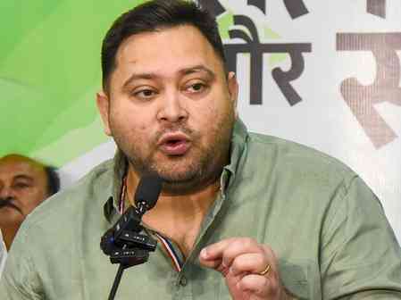 Tejashwi Yadav writes to 35 opposition leaders on Bihar voter list revision
