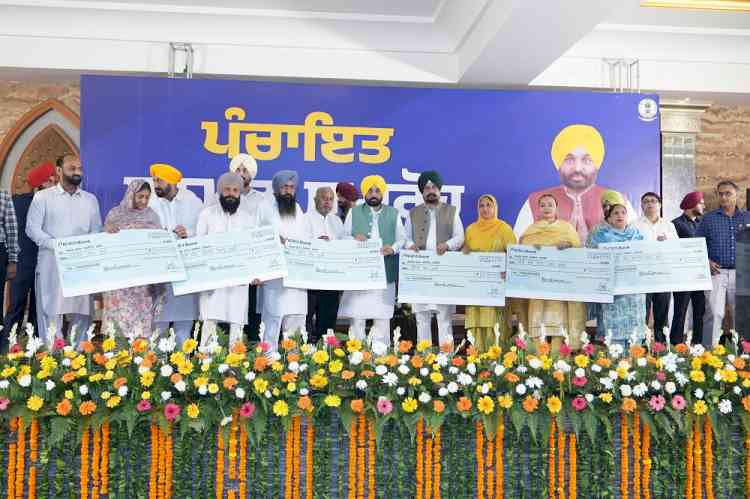 CM slams opposition for misleading the people on land pooling scheme