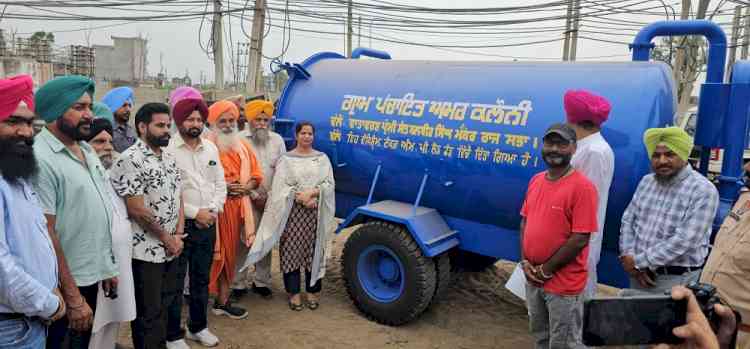 Sant Seechewal Provides Vacuum Tankers to Four Villages in Ludhiana from His MPLAD Fund