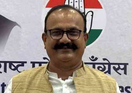 Take strict action against ‘shameless’ Agriculture Minister: Congress to Maha CM