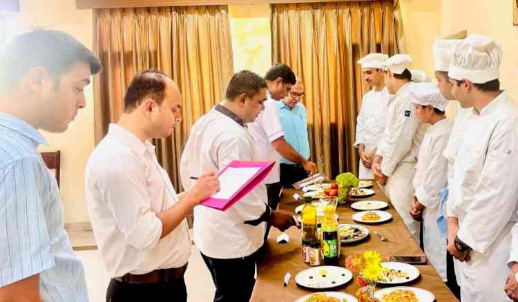 आईएचएमः पास्ता प्रतियोगिता में प्रशांत ने बाजी मारी