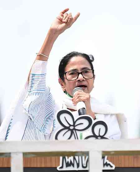 Received letters from Assam, Haryana seeking info about 53 persons from Bengal: Mamata 