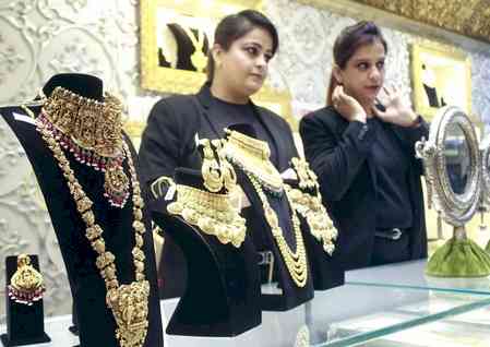 Silver hits record Rs 1.15 lakh per kg, gold crosses Rs 1 lakh mark again