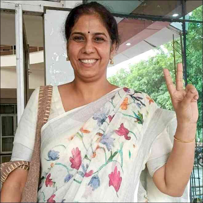 Dr. Seema Singh is the new President of MDU Faculty Club, won by 11 votes