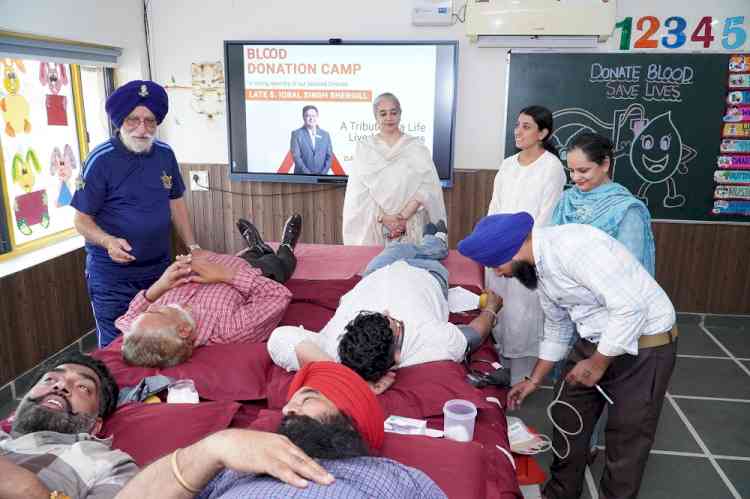 Paragon School organises blood donation camp