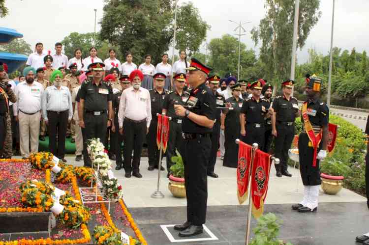 Golden Arrow Division marks Kargil Vijay Diwas with honour and outreach initiatives