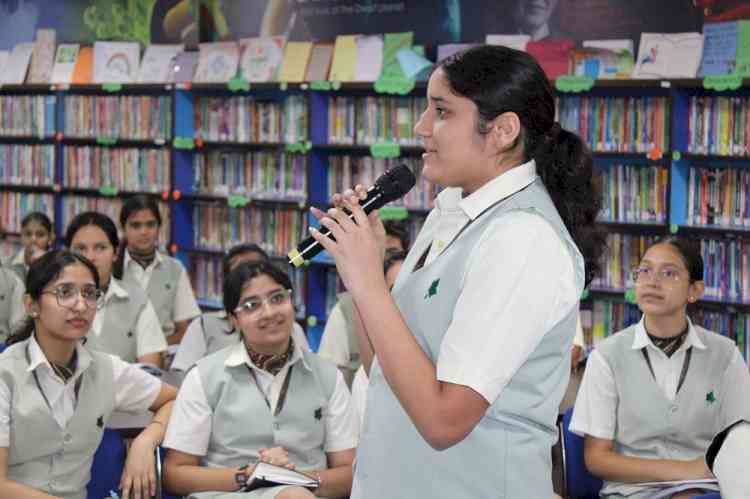 Empowering Future Leaders: Transformative leadership and public speaking workshop held in collaboration with access USA