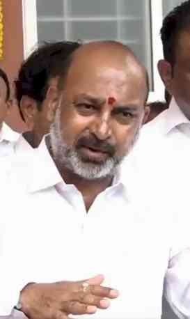 MoS Bandi Sanjay asks KTR to respond to Ramesh’s BRS-BJP merger claim