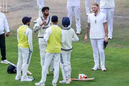 Trott feels 'England are probably a little frustrated' with handshake controversy in the Manchester Test