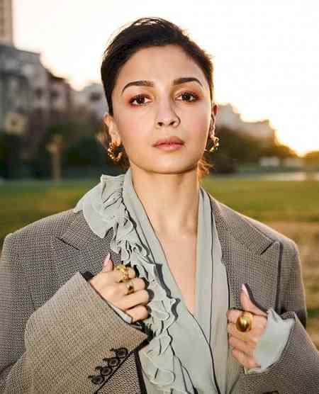 Alia Bhatt backs mother Soni Razdan as she voices her concern over the Palestine crisis