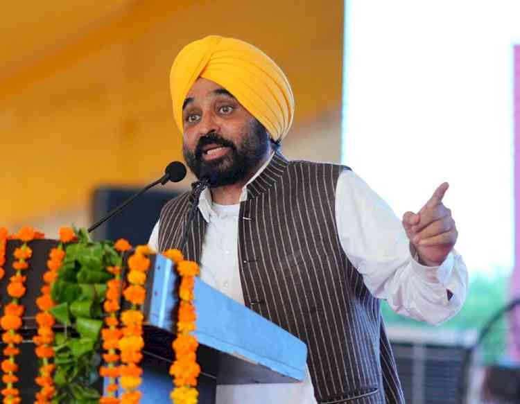 Realize dreams of Shaheed-E-Azam by supporting our war against drugs and corruption- CM gives clarion call to people