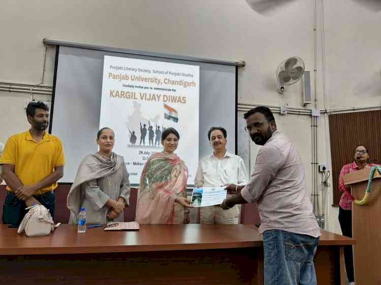 Department of Punjabi Studies, Panjab University, Chandigarh Commemorates Kargil Vijay Diwas